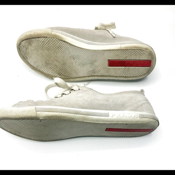 Prada Gray suede cap to lace up flat sneaker - Picture 3 of 4